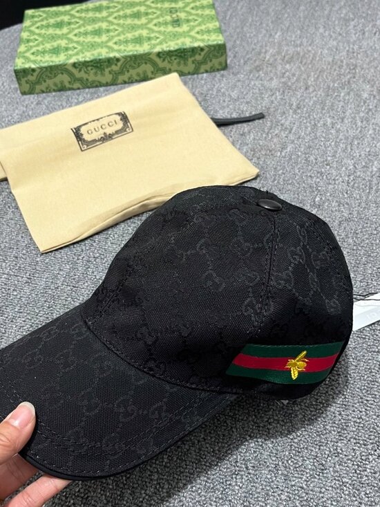 ?Gucci baseball cap main image 4